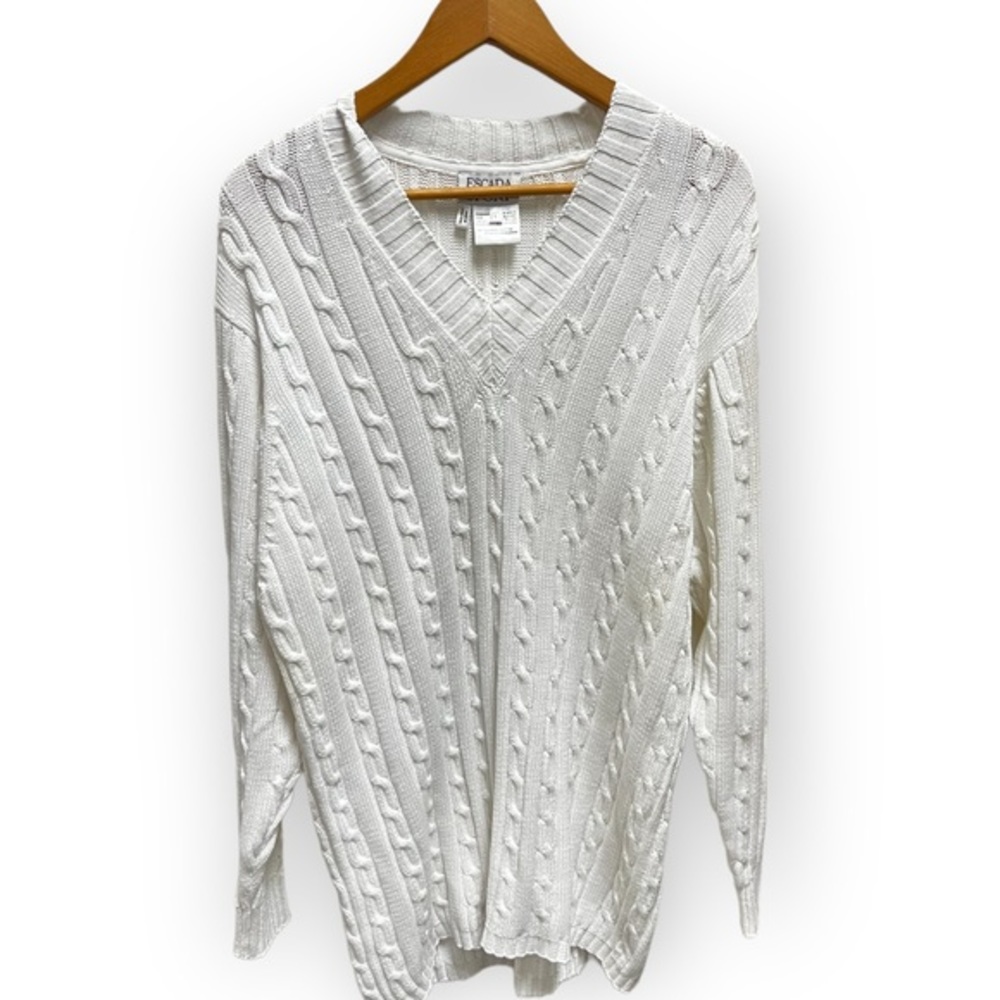ESCADA White  Cable Knit V-Neck Sweater